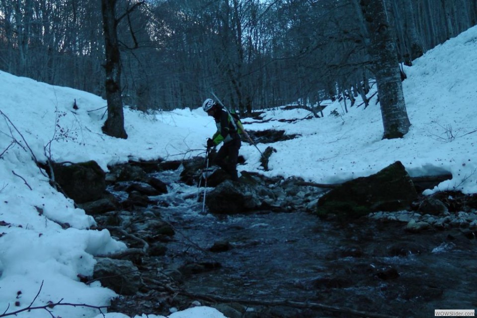 Y L'attraversamento del torrente del Chiarino