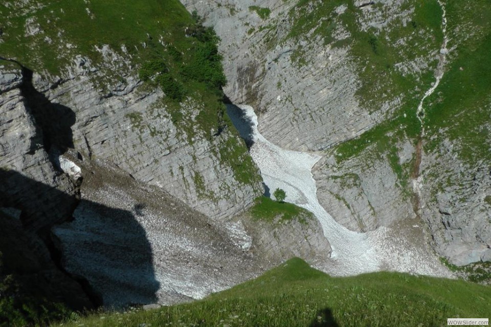 B I due rami del nevaio ancora uniti