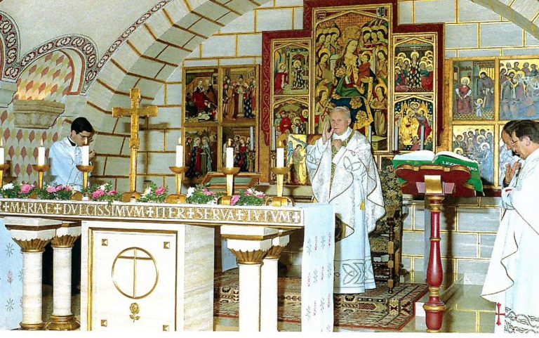 Dai Principi Spagnoli di Casa d’Austria, passando per Gabriele d’Annunzio e San Josemaria Escrivà de Balaguer fino ad arrivare a Papa Giovanni Paolo II, la storia di Palazzo Bonanni: oggi complesso “Tor d’Aveja”.